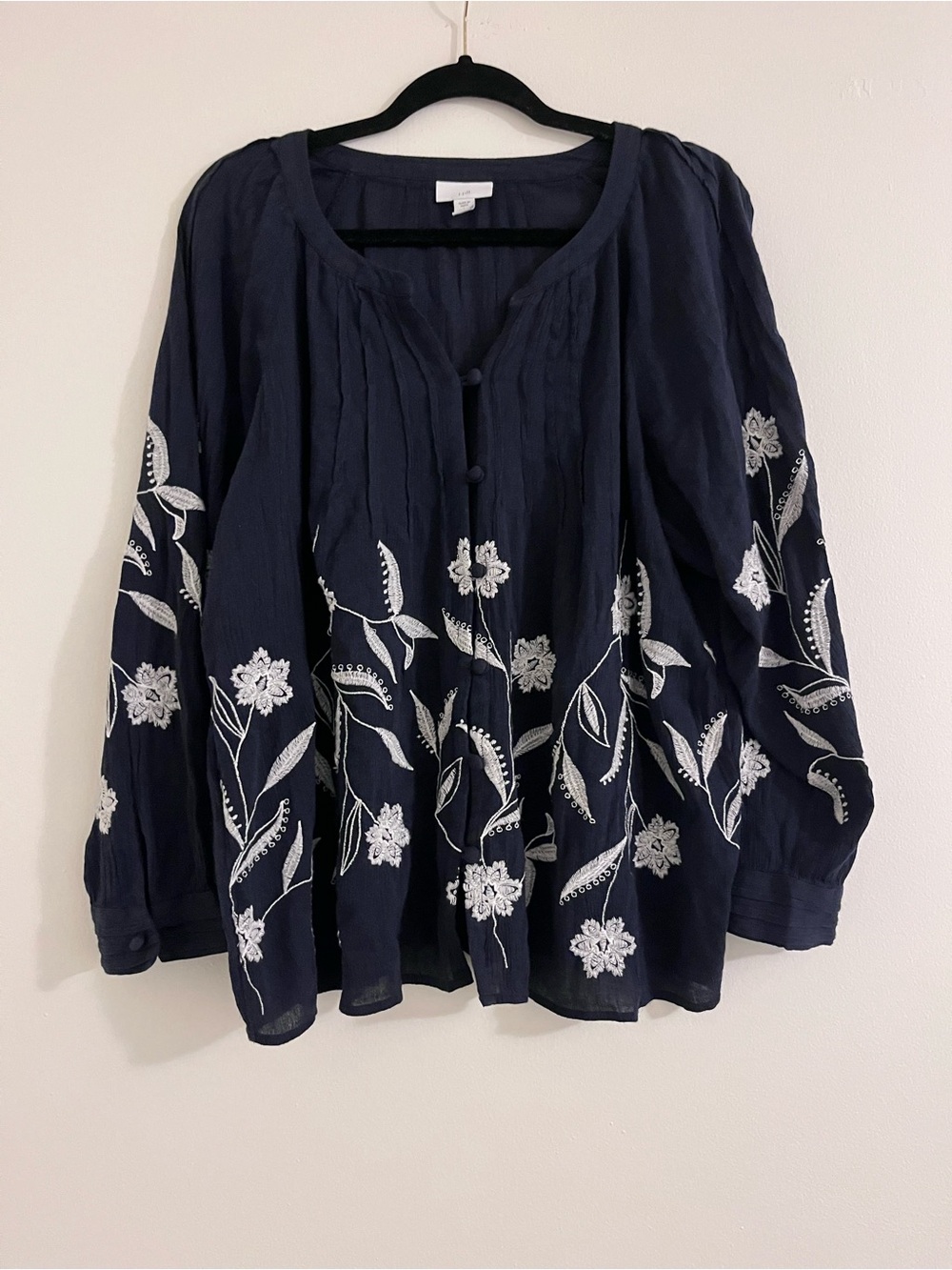 J. Jill Flowy Women’s Blouse with Embroidery Flowers